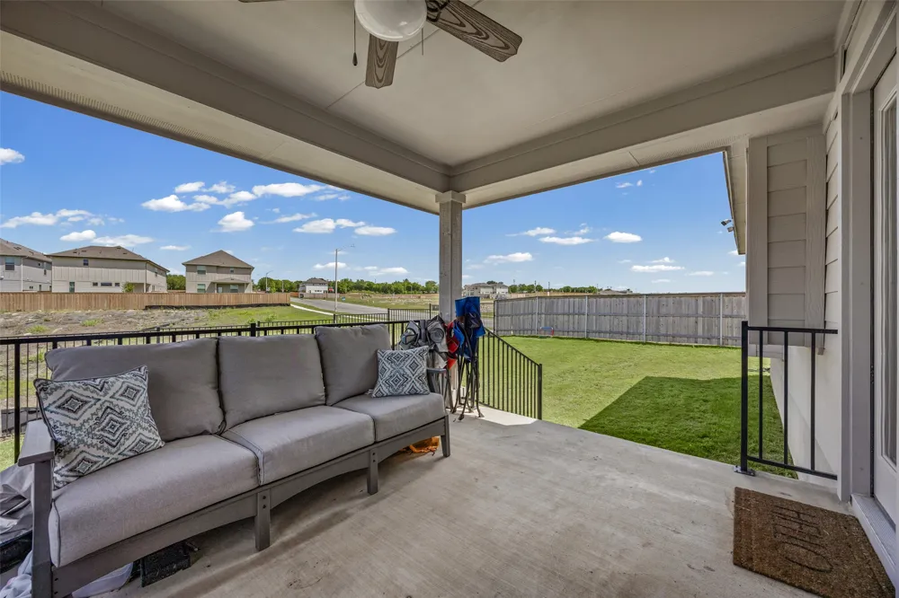 627 Biscayne Bay Bend Kyle, TX 78640
