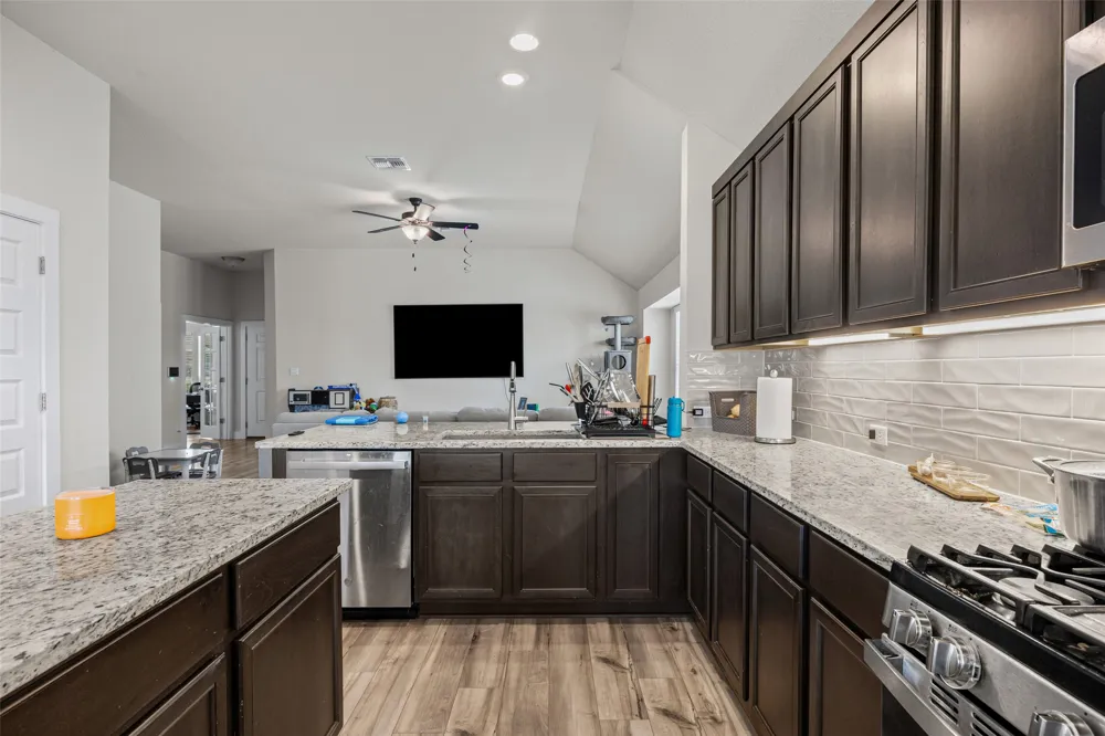 627 Biscayne Bay Bend Kyle, TX 78640