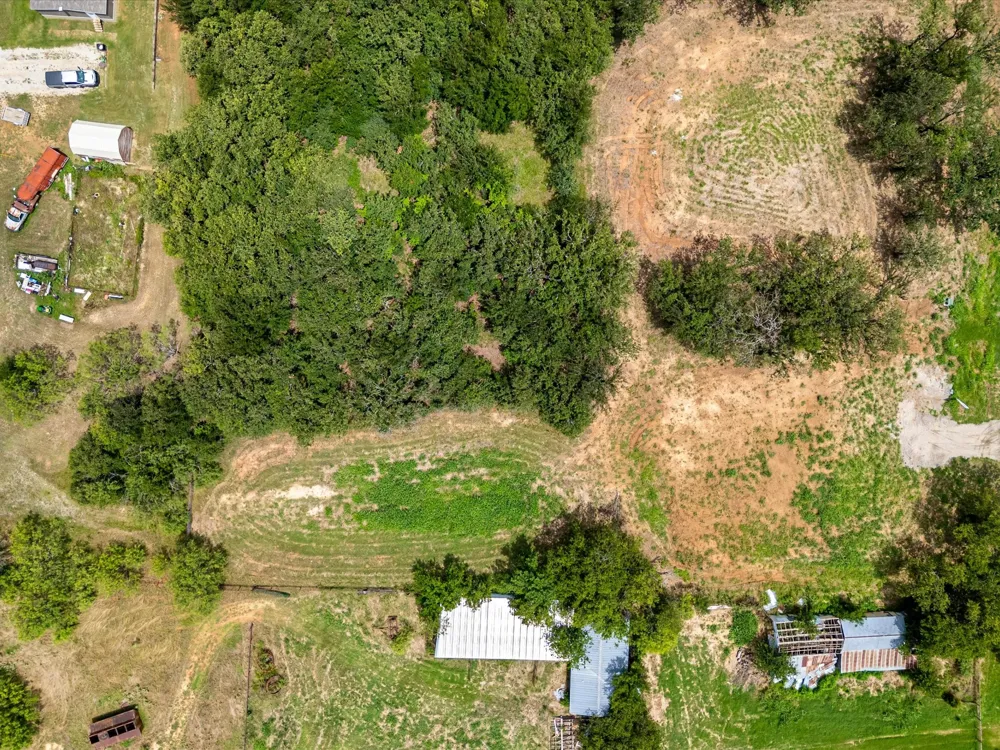 709 County Road 3355 Paradise, TX 76023