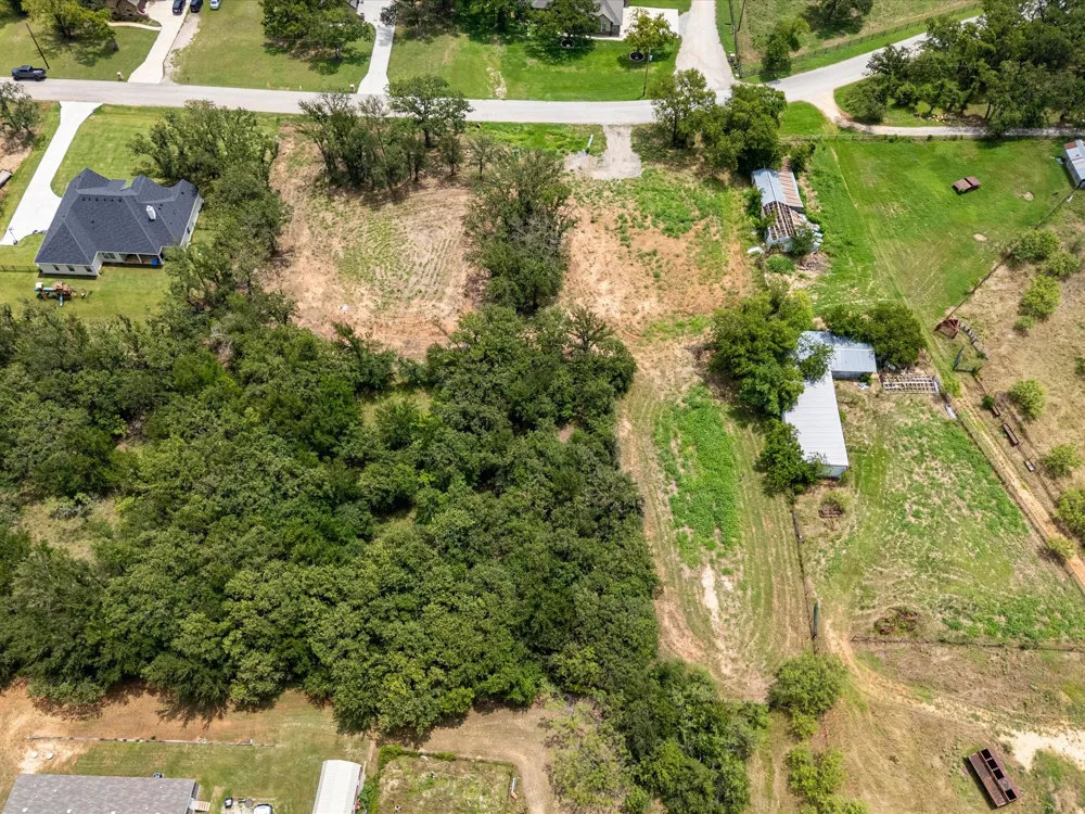 709 County Road 3355 Paradise, TX 76023
