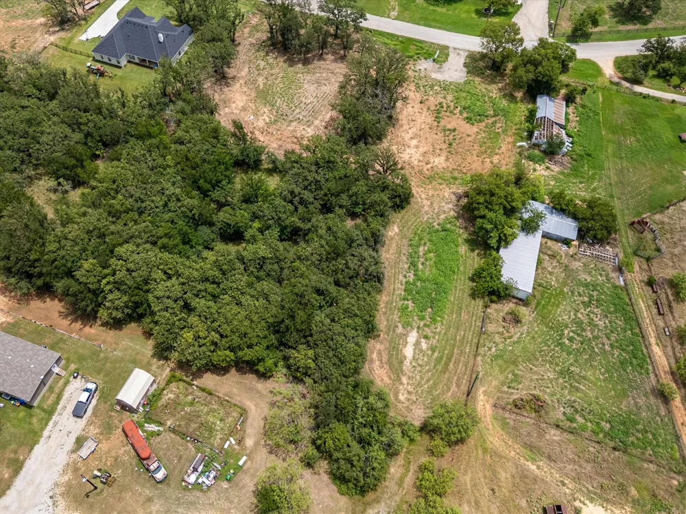 709 County Road 3355 Paradise, TX 76023