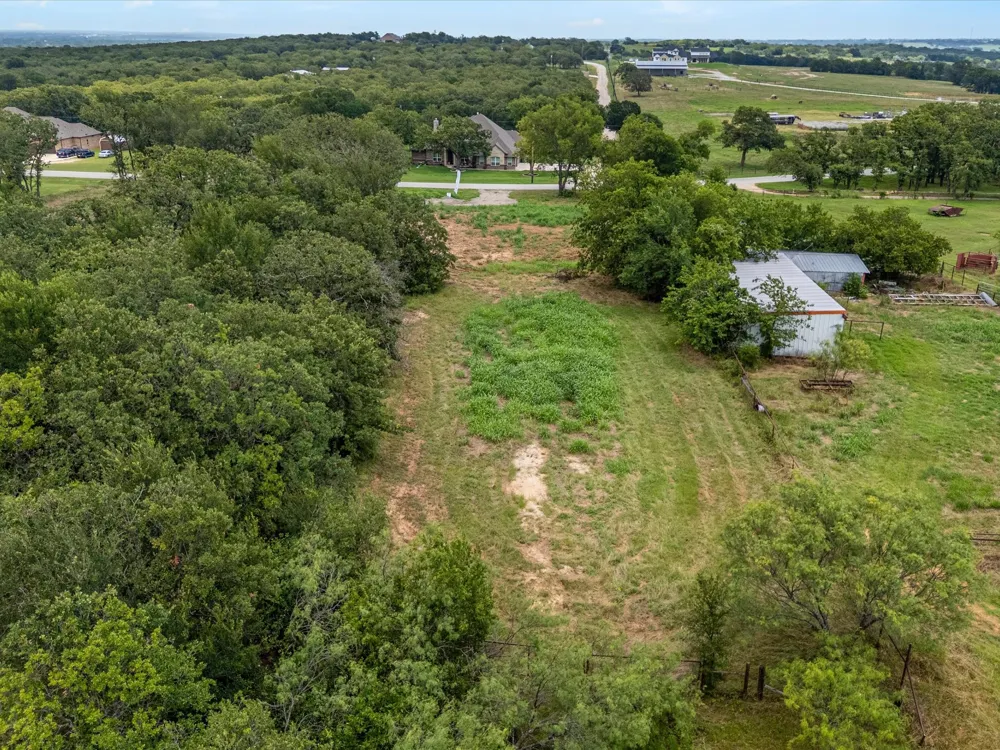709 County Road 3355 Paradise, TX 76023