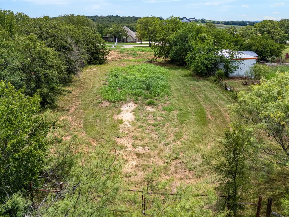 709 County Road 3355 Paradise, TX 76023