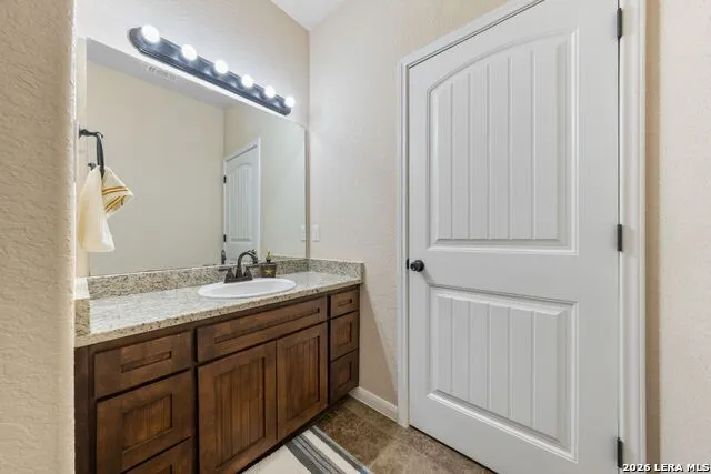 16371 Borregas Rd Elmendorf, TX 78112