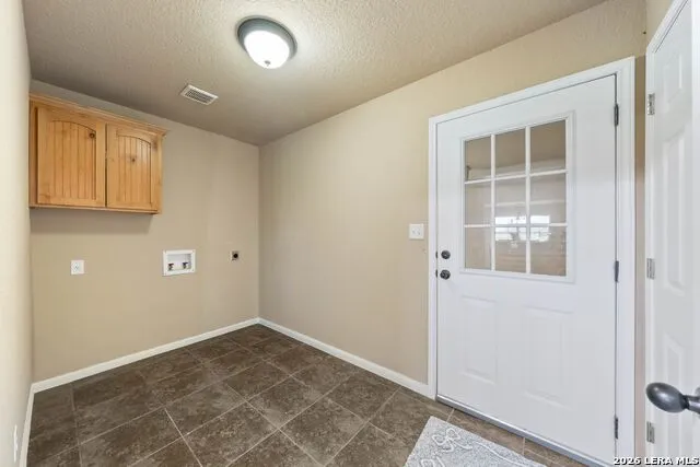 16371 Borregas Rd Elmendorf, TX 78112