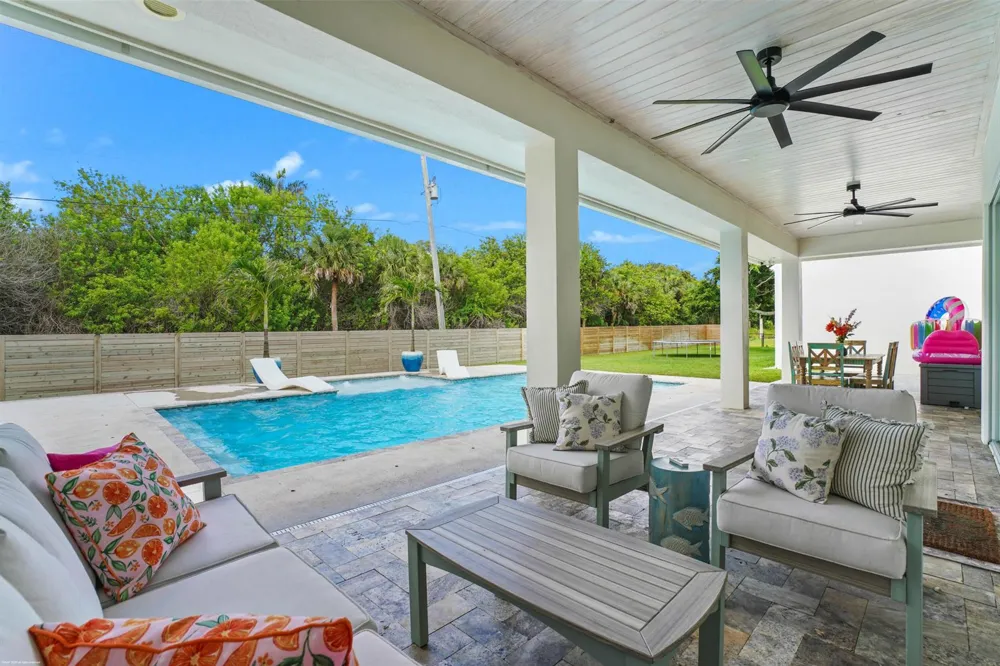 4255 79th Street Vero Beach, FL 32967