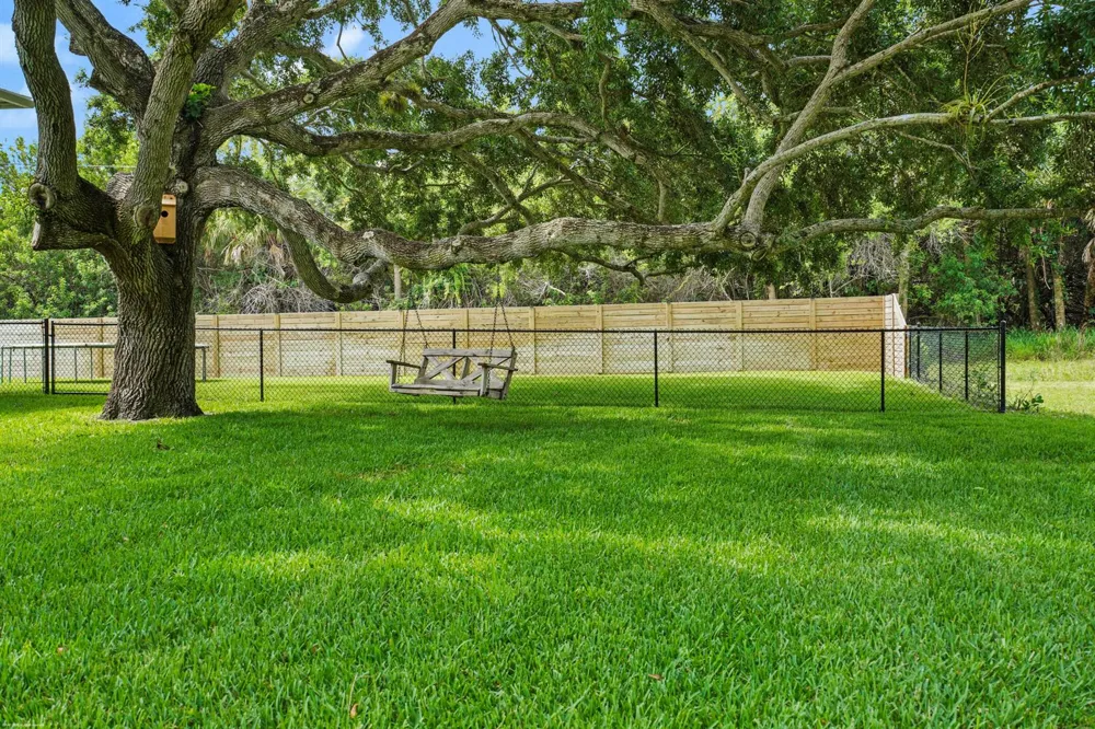 4255 79th Street Vero Beach, FL 32967