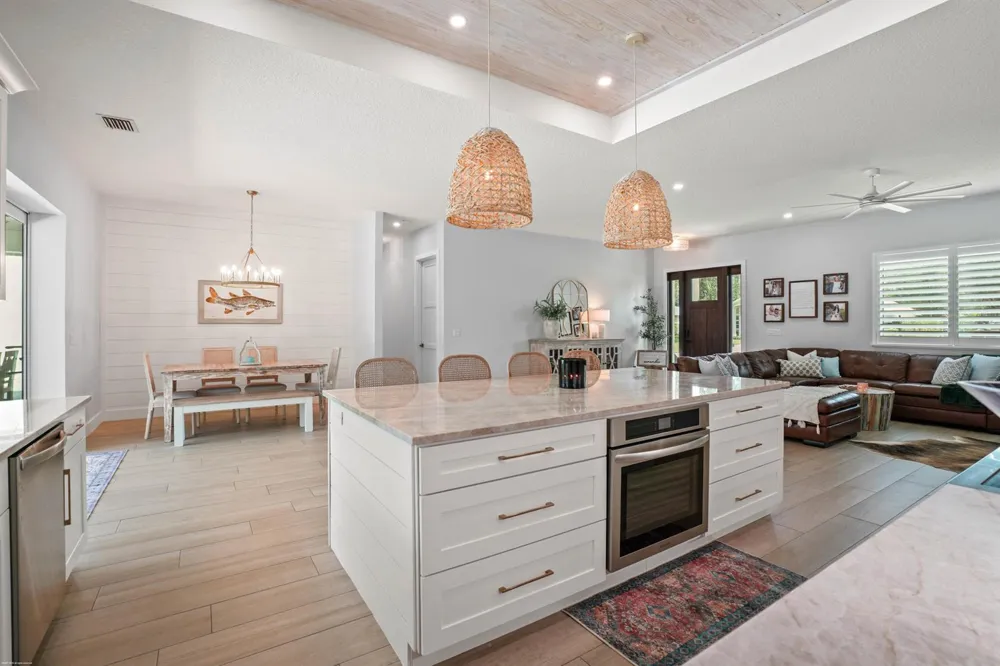4255 79th Street Vero Beach, FL 32967