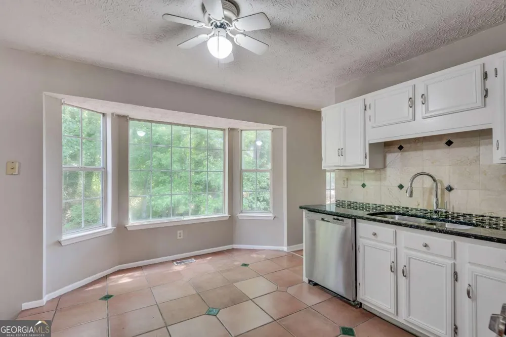11105 Abbotts Station DR Duluth, GA 30097