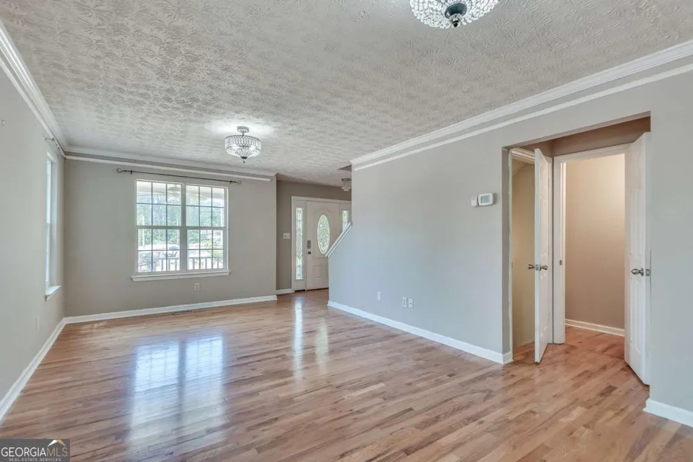 11105 Abbotts Station DR Duluth, GA 30097