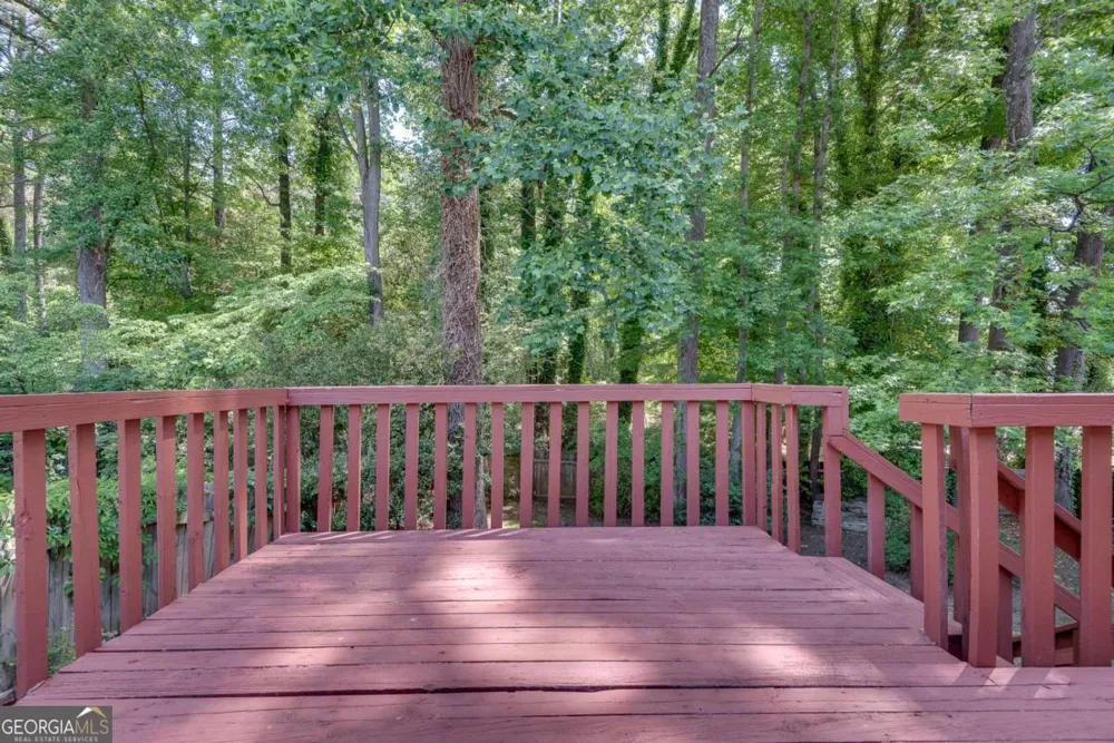 11105 Abbotts Station DR Duluth, GA 30097
