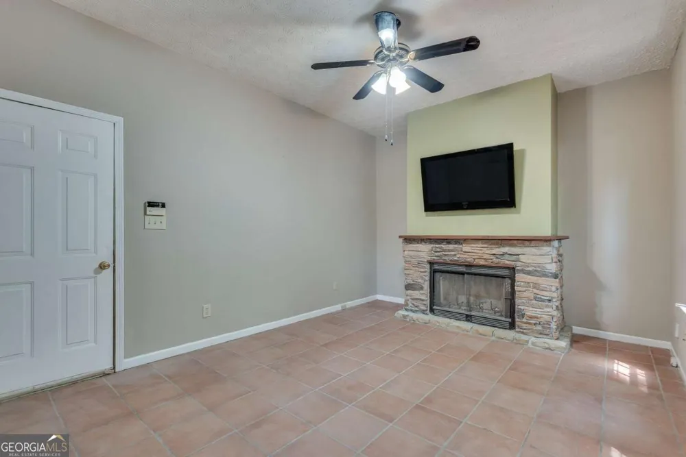 11105 Abbotts Station DR Duluth, GA 30097