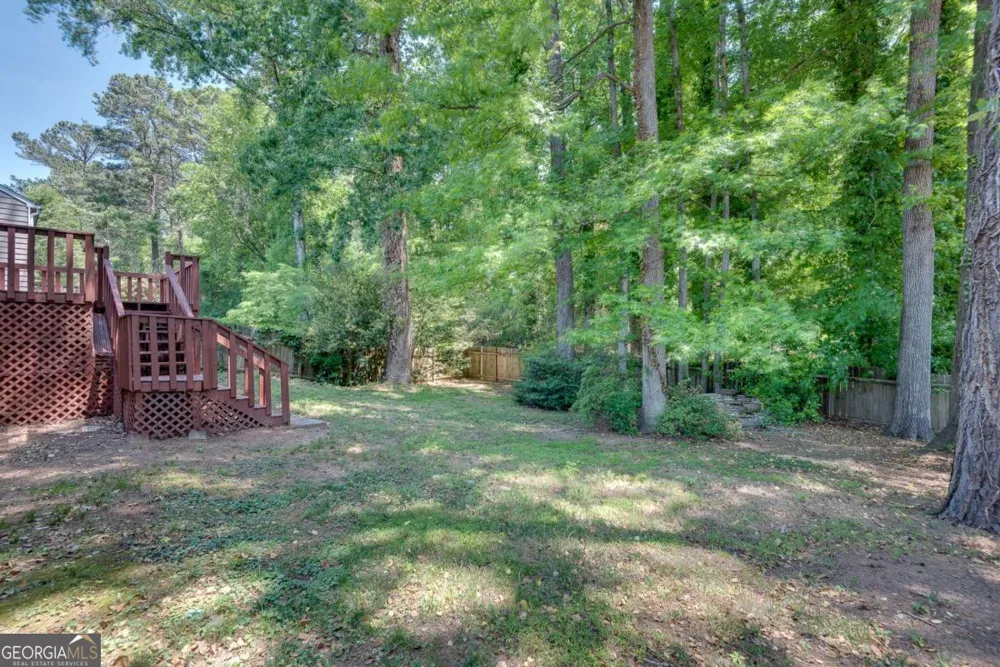 11105 Abbotts Station DR Duluth, GA 30097