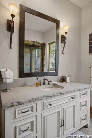 1726 GREYSTONE RDG San Antonio, TX 78258
