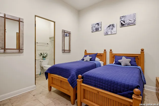 1726 GREYSTONE RDG San Antonio, TX 78258