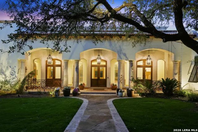 1726 GREYSTONE RDG San Antonio, TX 78258