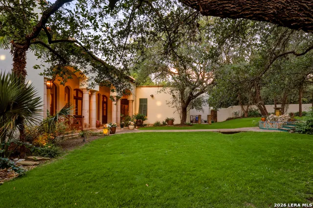 1726 GREYSTONE RDG San Antonio, TX 78258