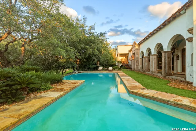 1726 GREYSTONE RDG San Antonio, TX 78258