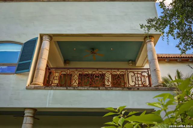 1726 GREYSTONE RDG San Antonio, TX 78258