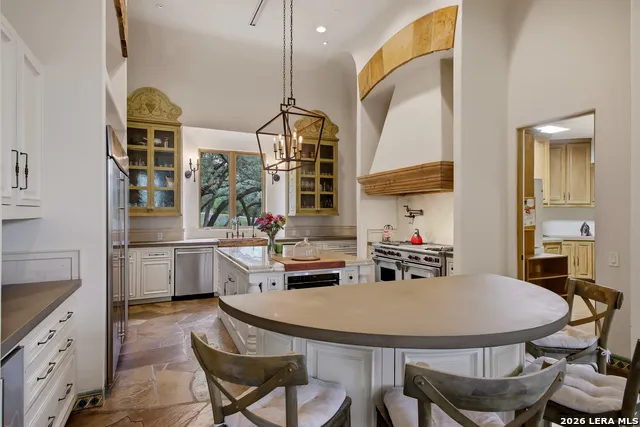 1726 GREYSTONE RDG San Antonio, TX 78258