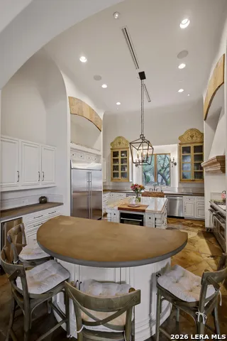 1726 GREYSTONE RDG San Antonio, TX 78258