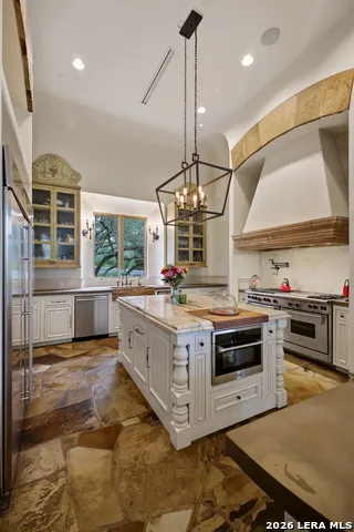 1726 GREYSTONE RDG San Antonio, TX 78258