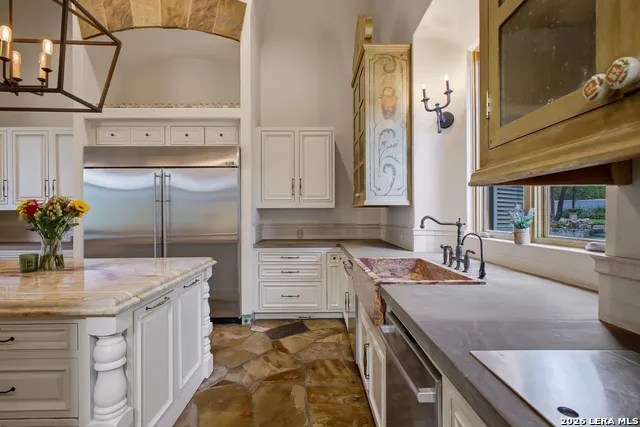 1726 GREYSTONE RDG San Antonio, TX 78258