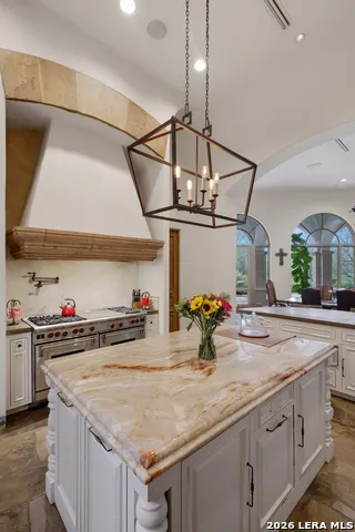 1726 GREYSTONE RDG San Antonio, TX 78258