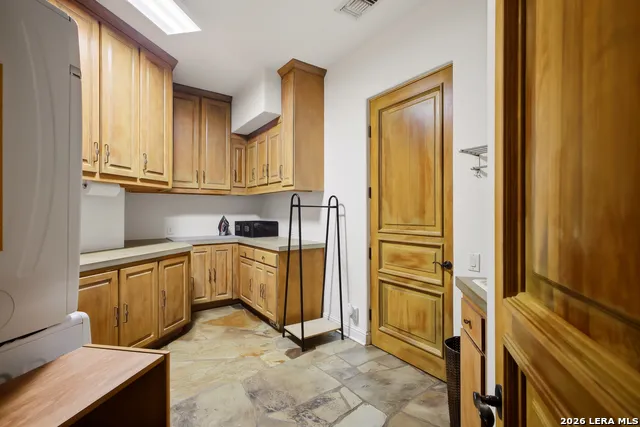 1726 GREYSTONE RDG San Antonio, TX 78258