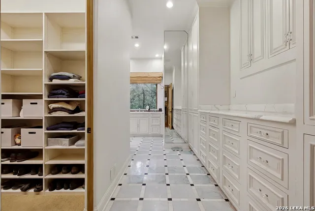 1726 GREYSTONE RDG San Antonio, TX 78258