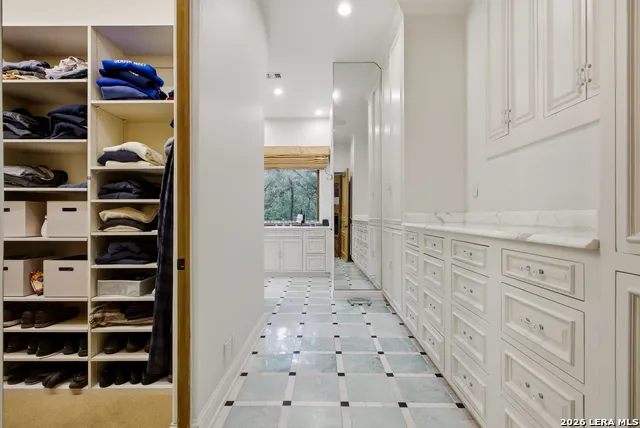 1726 GREYSTONE RDG San Antonio, TX 78258
