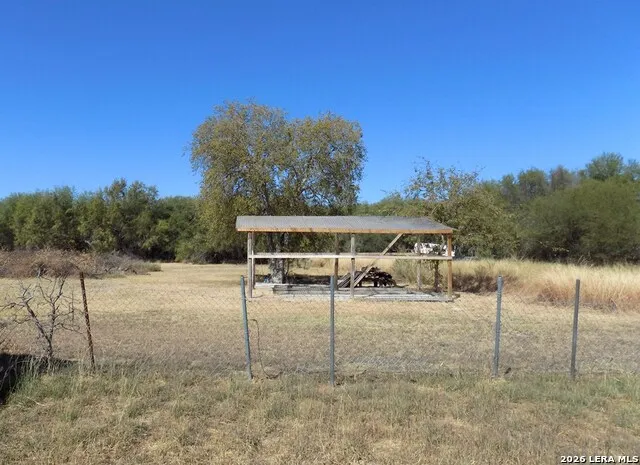 849 LOWE RD Quemado, TX 78877