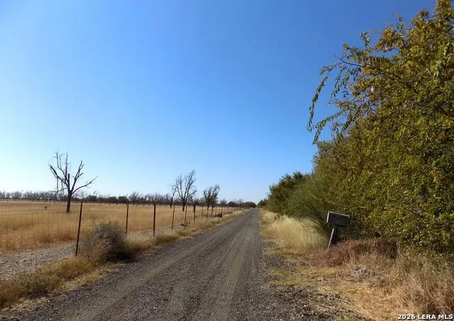 849 LOWE RD Quemado, TX 78877
