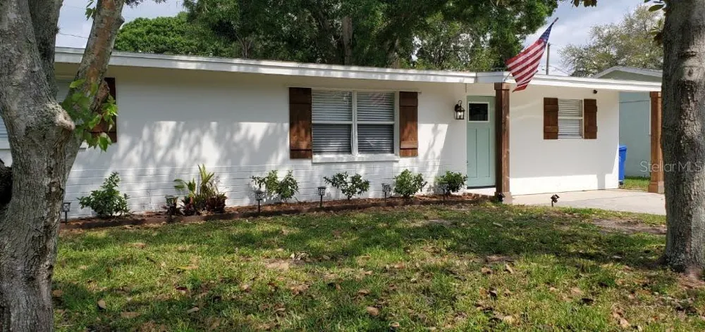 1639 ST CATHERINE DRIVE W Dunedin, FL 34698