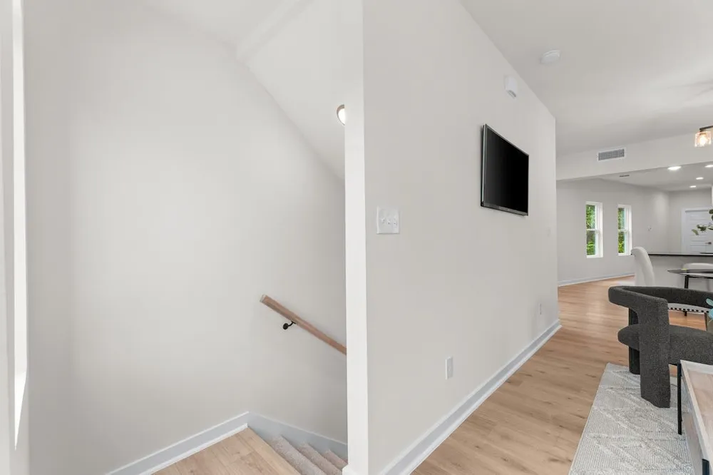 2428 Saint Clair Drive Dallas, TX 75215
