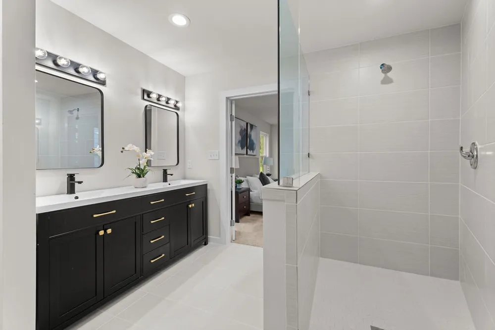 2428 Saint Clair Drive Dallas, TX 75215