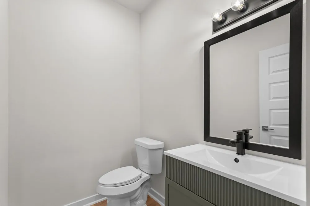 2428 Saint Clair Drive Dallas, TX 75215