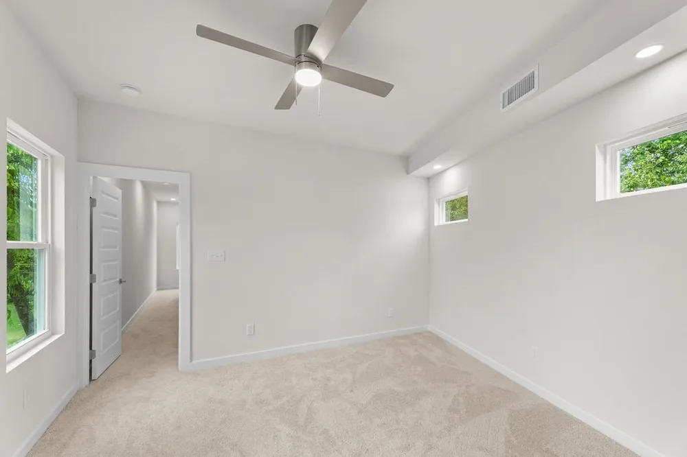 2428 Saint Clair Drive Dallas, TX 75215