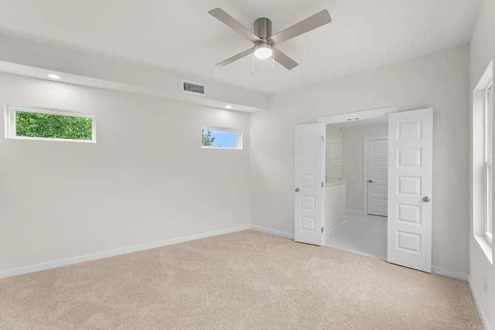 2428 Saint Clair Drive Dallas, TX 75215