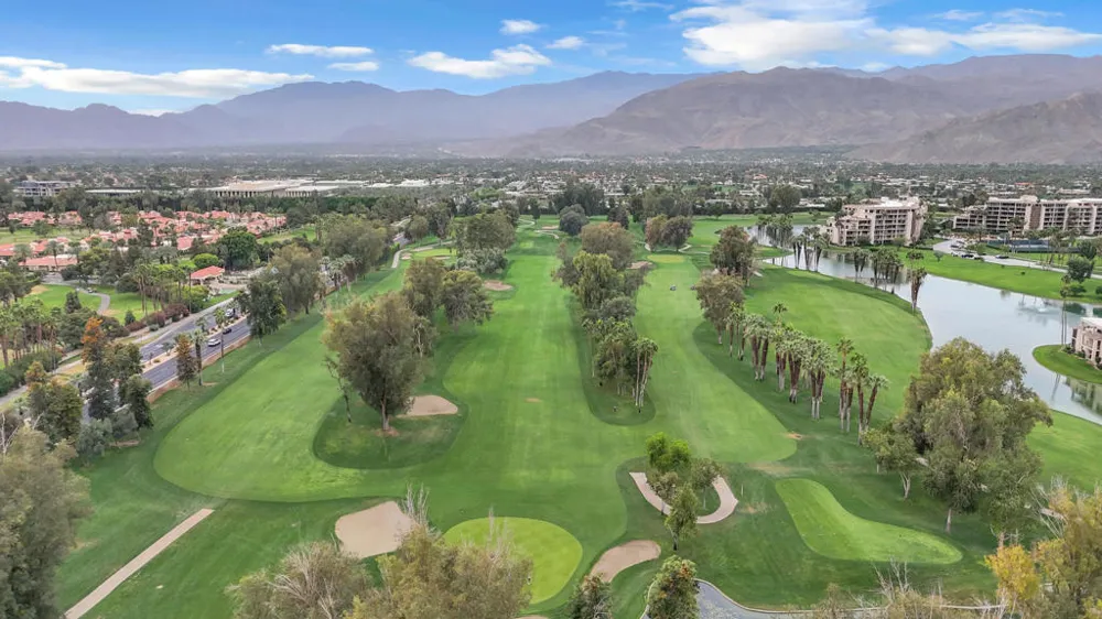 910 Island Drive #112 Rancho Mirage, CA 92270