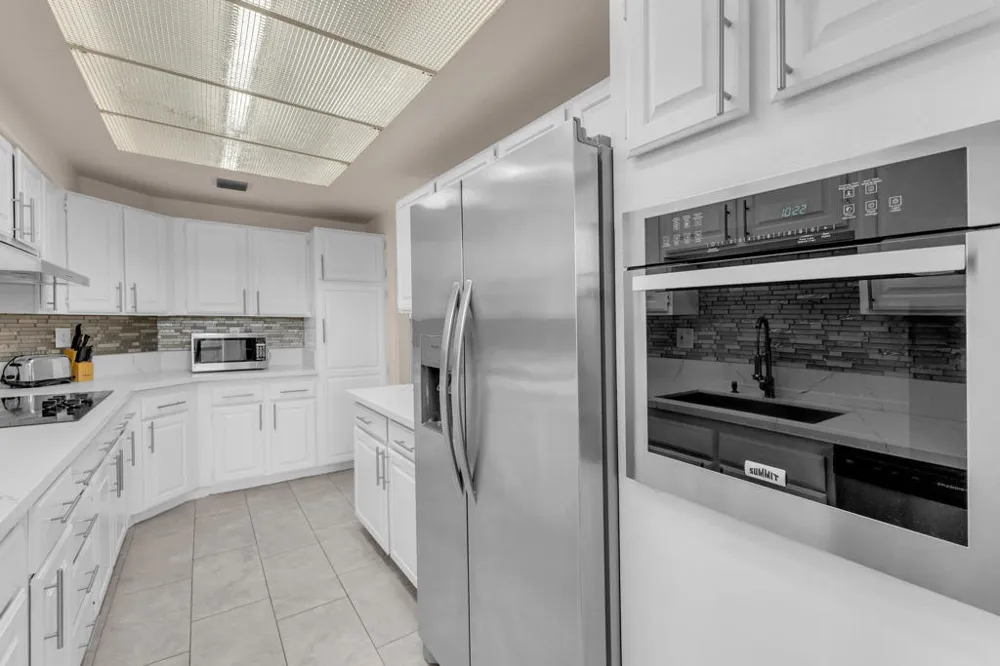 910 Island Drive #112 Rancho Mirage, CA 92270