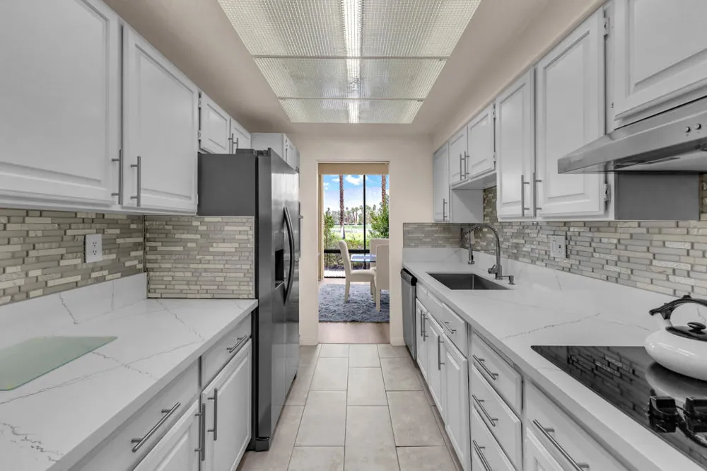 910 Island Drive #112 Rancho Mirage, CA 92270