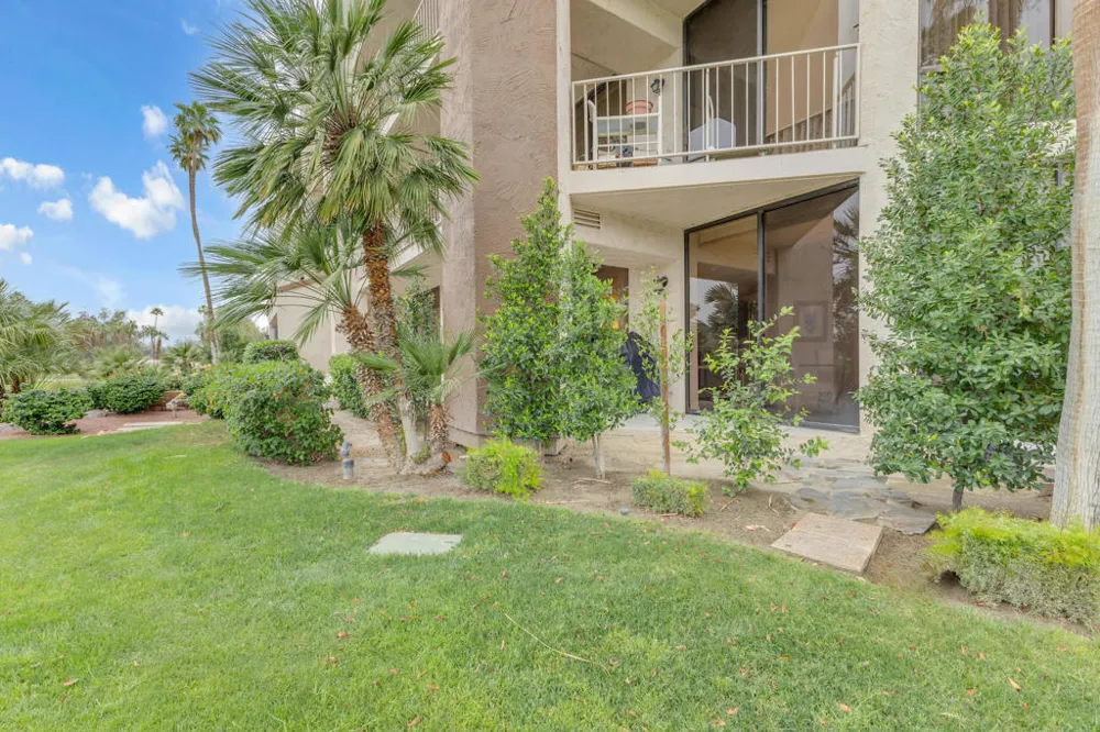 910 Island Drive #112 Rancho Mirage, CA 92270