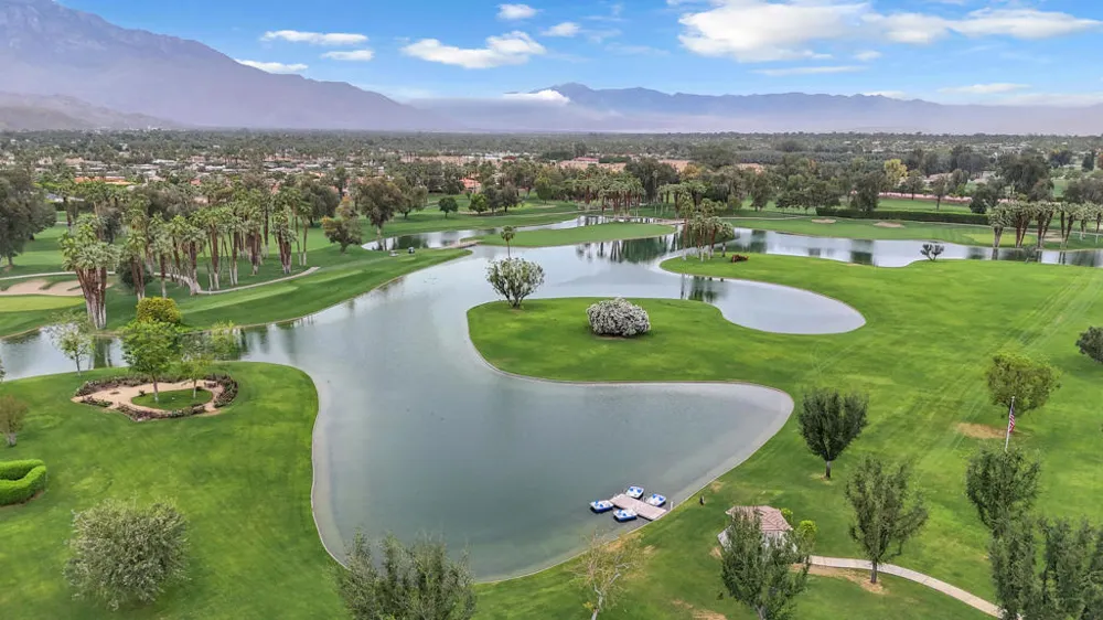 910 Island Drive #112 Rancho Mirage, CA 92270