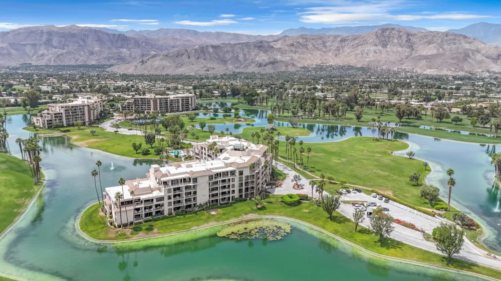 910 Island Drive #112 Rancho Mirage, CA 92270