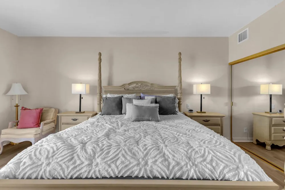 910 Island Drive #112 Rancho Mirage, CA 92270