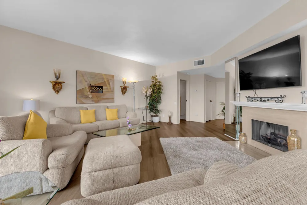 910 Island Drive #112 Rancho Mirage, CA 92270