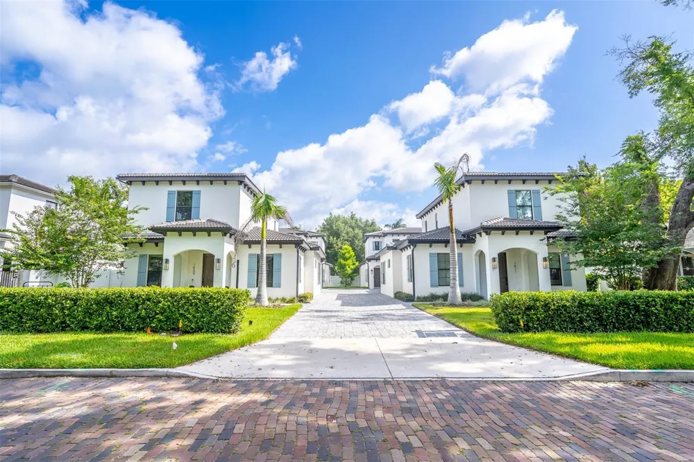 1411 MILLER AVENUE Winter Park, FL 32789