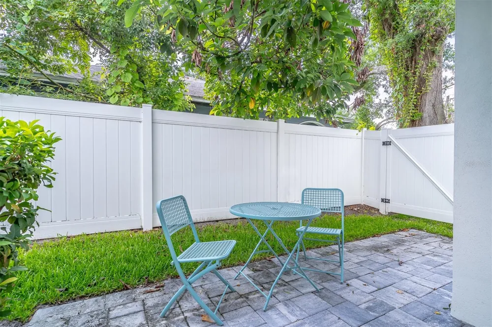 1411 MILLER AVENUE Winter Park, FL 32789