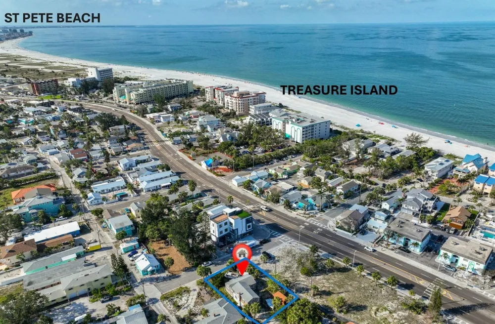 108 125TH AVENUE Treasure Island, FL 33706
